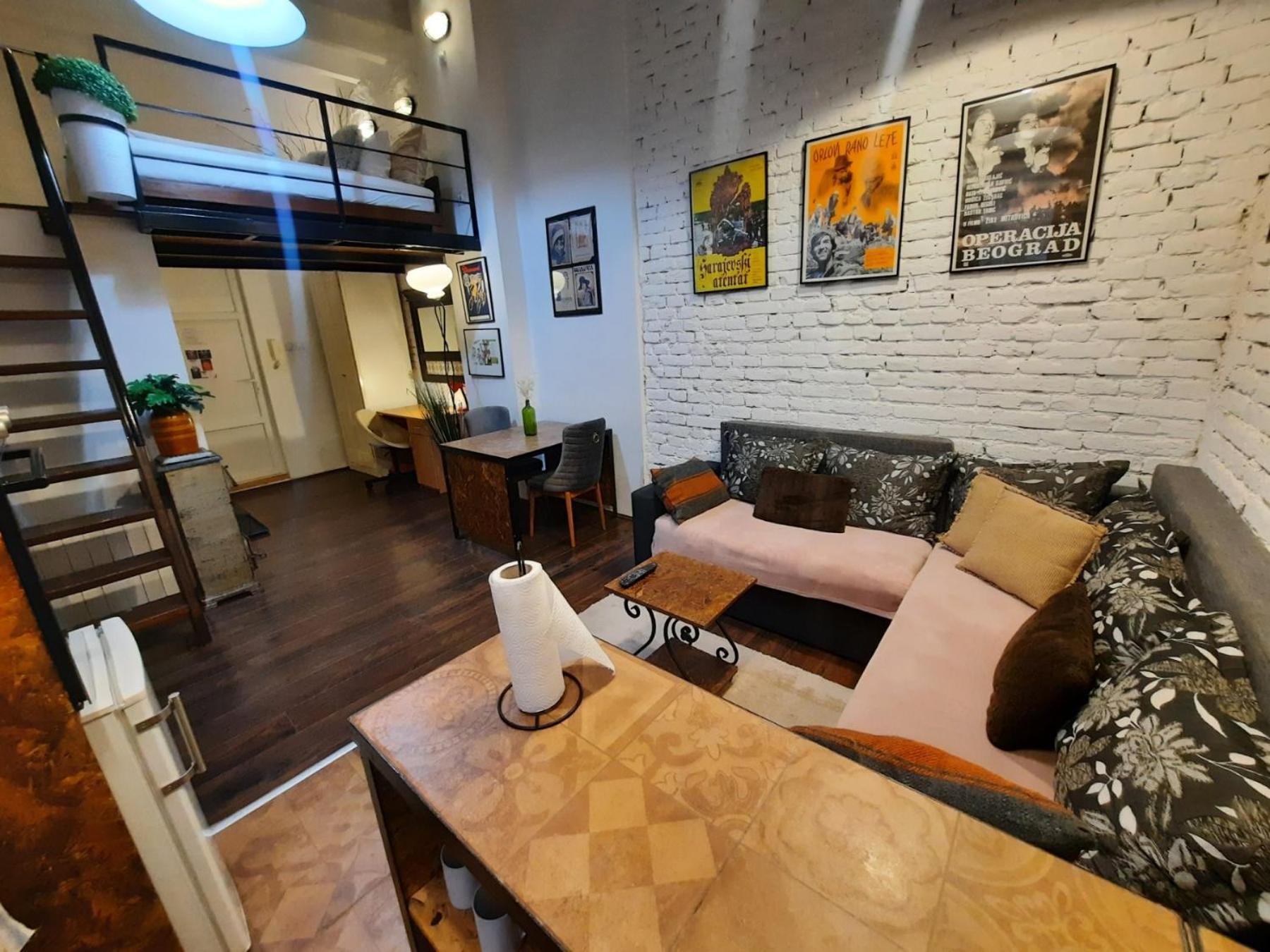 Authentic Belgrade Centre - Split Level Loft With Patio In Courtyard Leilighet Eksteriør bilde
