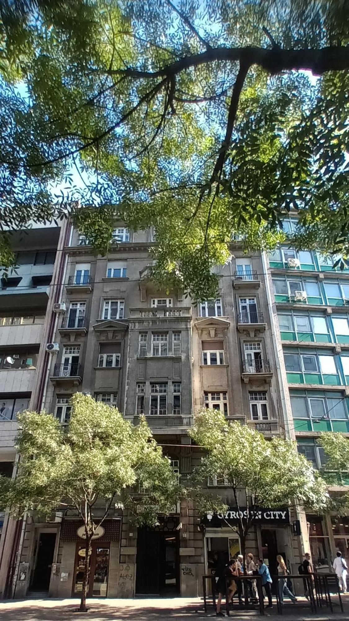 Authentic Belgrade Centre - Split Level Loft With Patio In Courtyard Leilighet Eksteriør bilde